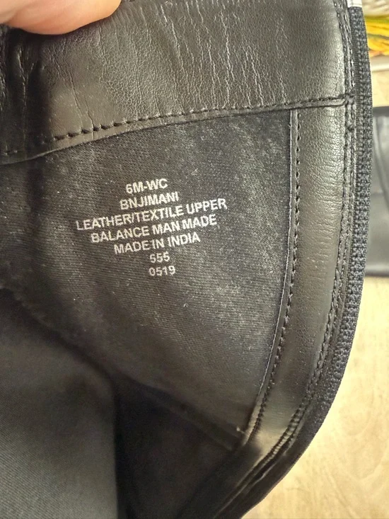 Bandolino Black Knee High Riding Boots Womens 6 Leather Buckle Zip Classic - Picture 5 of 7